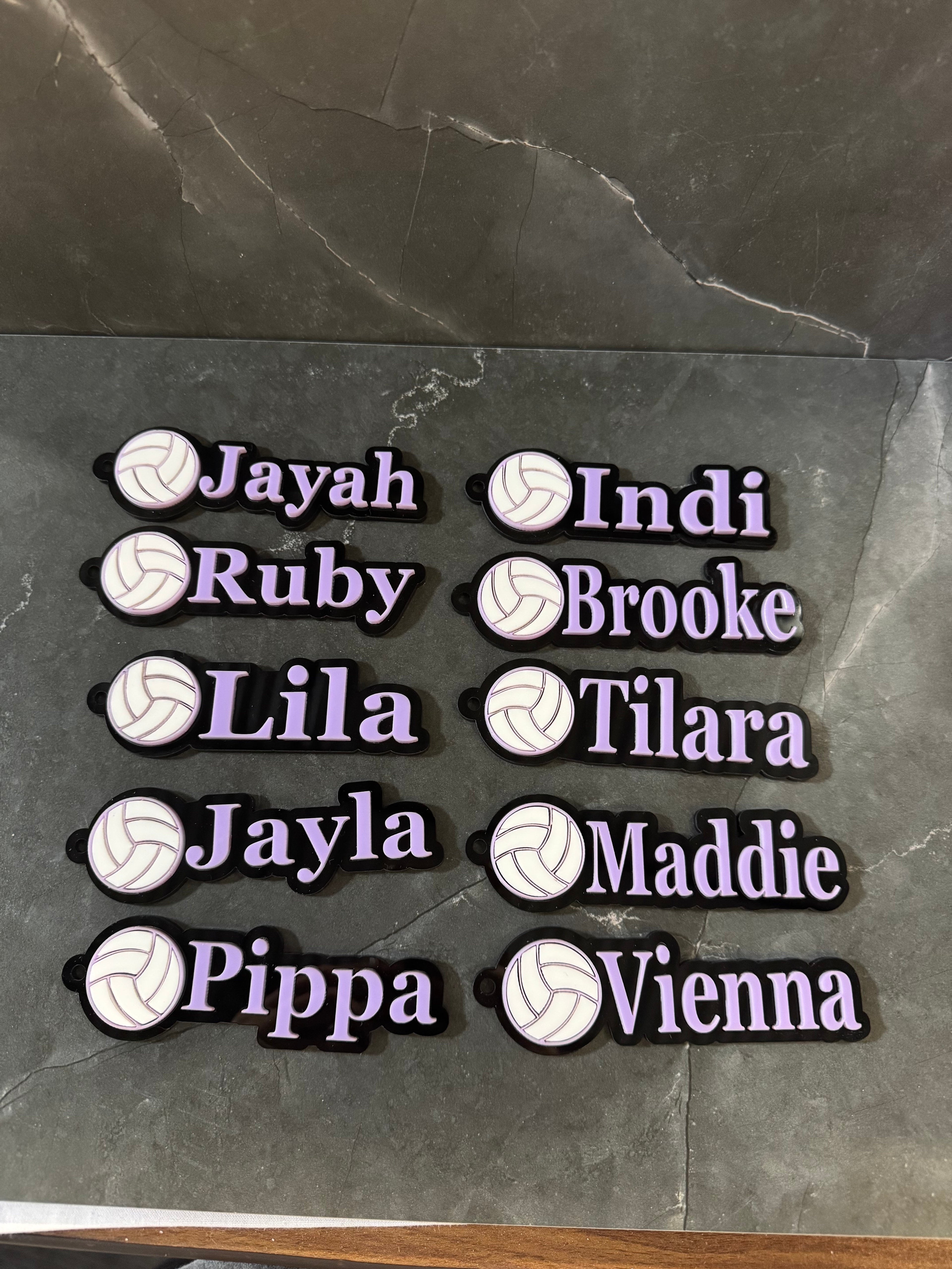 Personlaised Netball Keychain - Custom Name Sports Gift